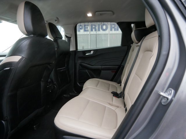 Certified 2022 Ford Escape Titanium image 18