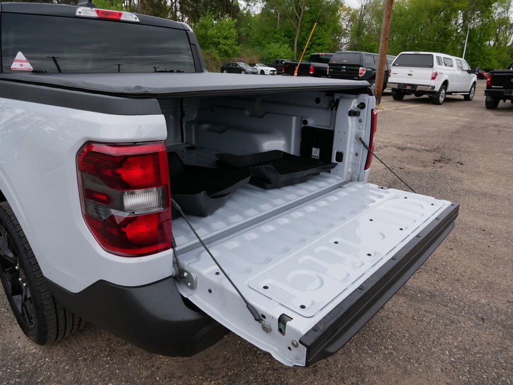 Certified 2025 Ford Maverick XLT w/ XLT Luxury Package AWD/4WD image 10