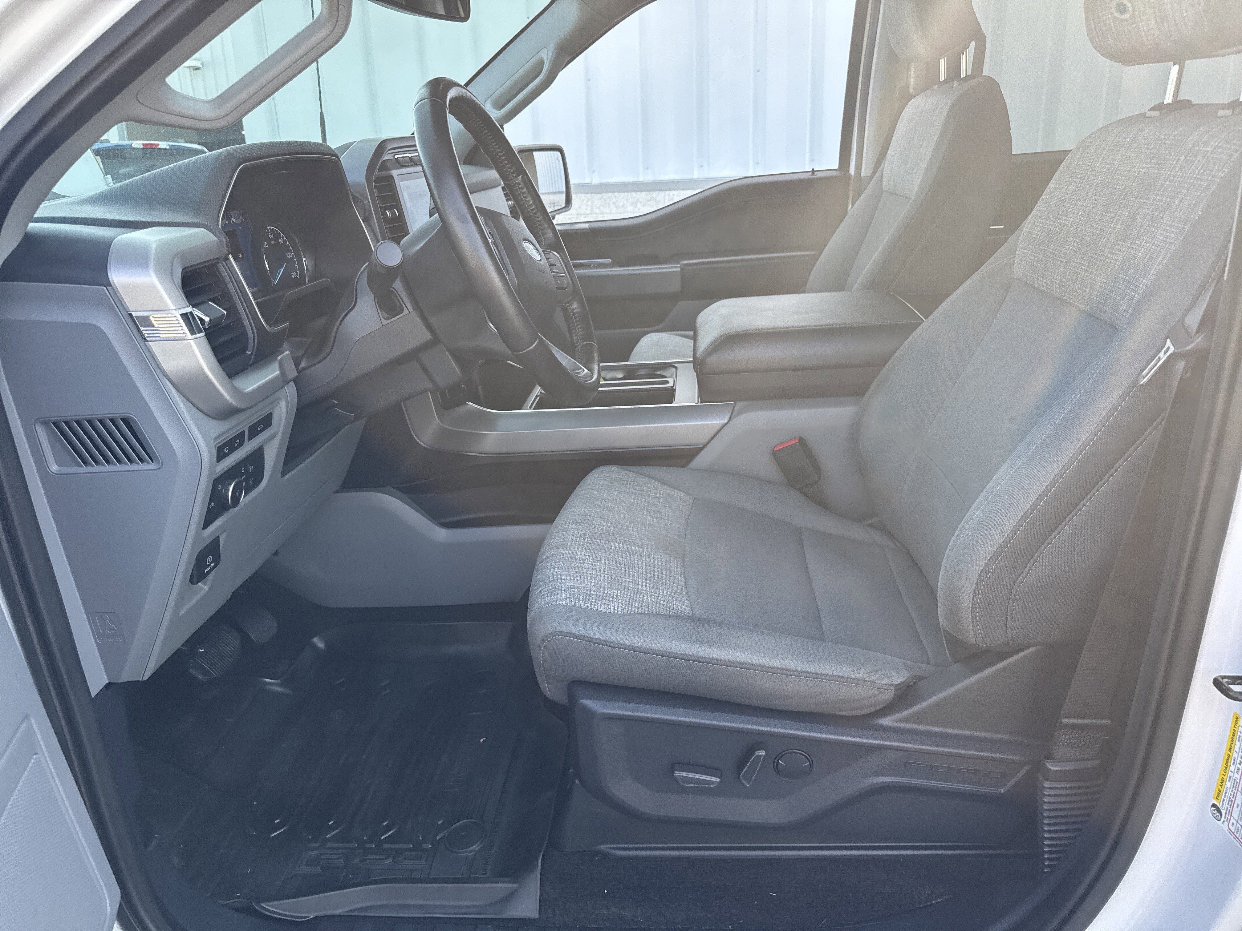 Certified 2022 Ford F150 XLT w/ Equipment Group 302A High image 22