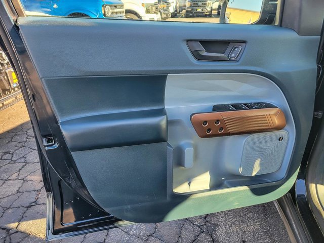 Certified 2022 Ford Maverick Lariat w/ Lariat Luxury Package image 21