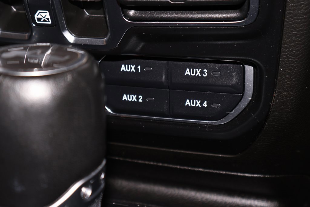 Used 2022 Jeep Wrangler Unlimited Sahara image 34