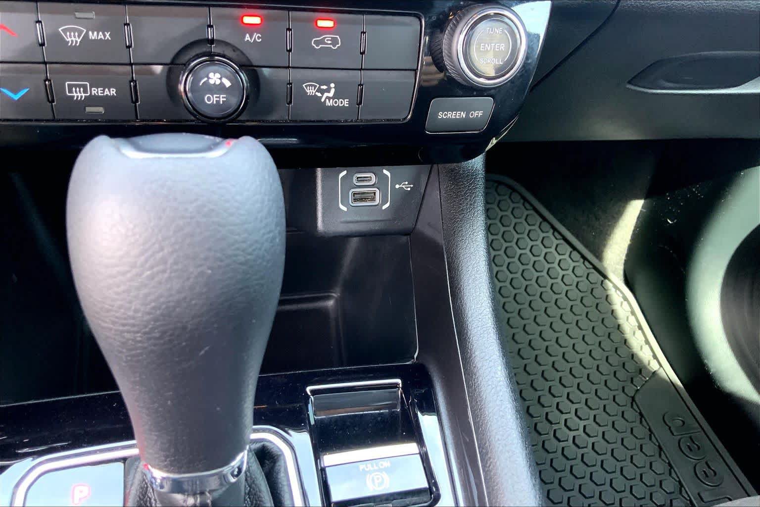 Used 2024 Jeep Compass Sport AWD/4WD image 35