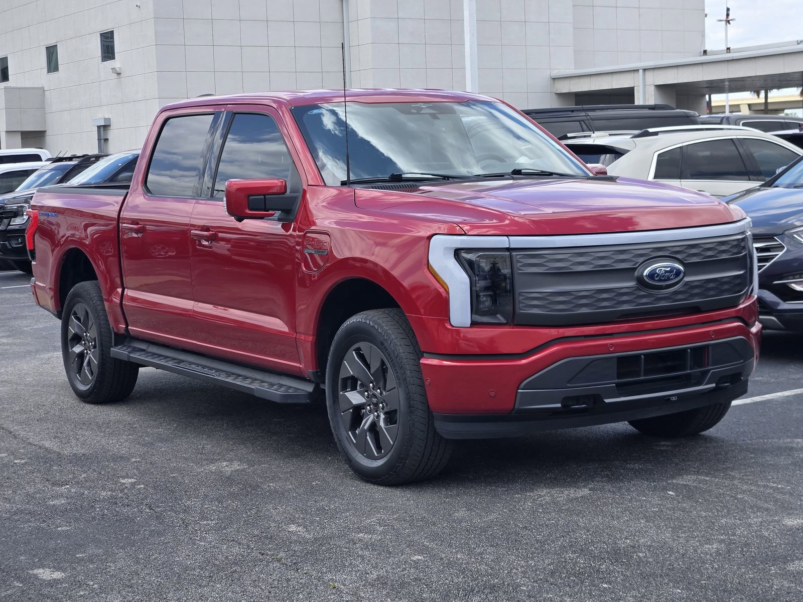 Certified 2023 Ford F150 Lightning Lariat AWD/4WD image 3