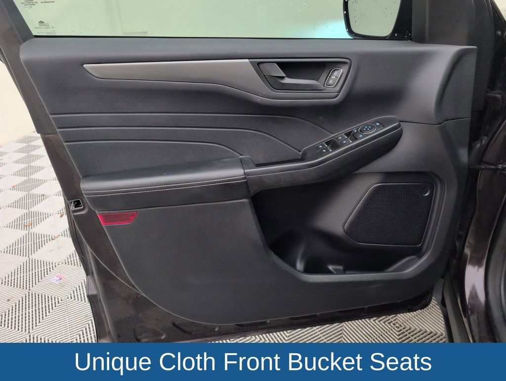 Certified 2023 Ford Escape Active w/ Tech Pack #1 FWD image 31