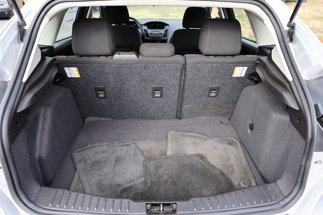 Certified 2018 Ford Focus SE image 10