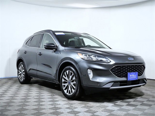 Certified 2020 Ford Escape Titanium image 5