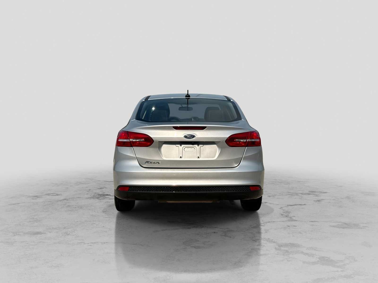 Certified 2018 Ford Focus S FWD image 5