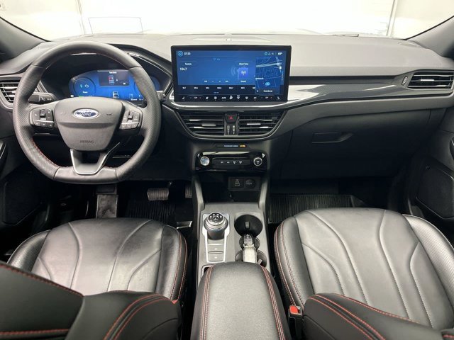 Certified 2025 Ford Escape ST-Line Elite w/ Premium Technology Package AWD/4WD image 4