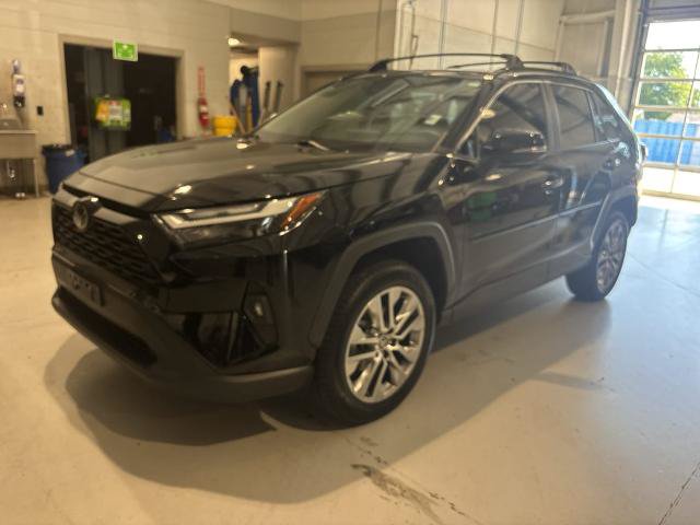 Used 2022 Toyota RAV4 XLE Premium FWD image 1