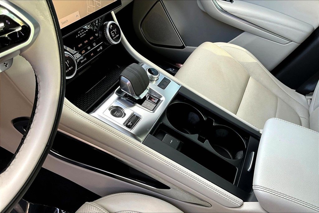 Used 2023 Jaguar F-PACE S AWD/4WD image 19
