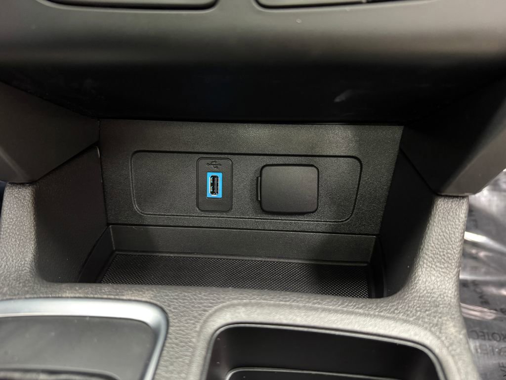 Certified 2019 Ford Escape SEL FWD image 19