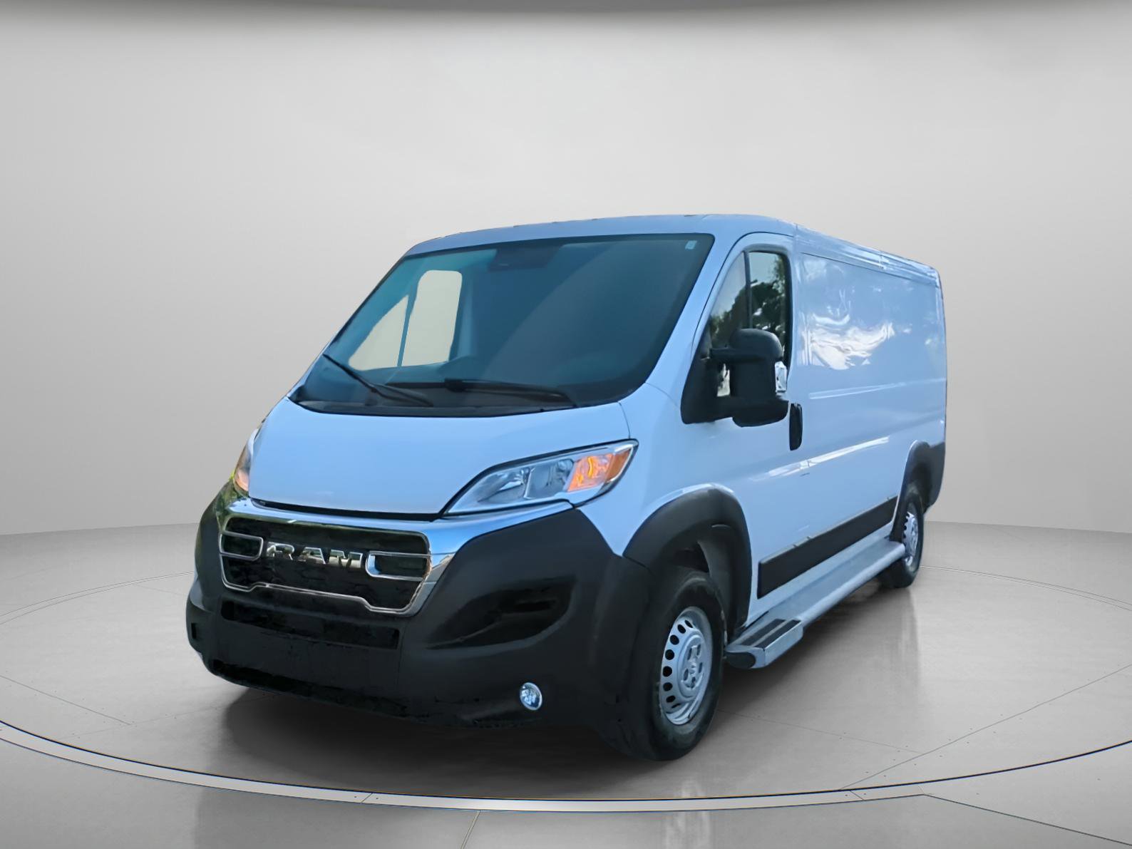 Used 2025 RAM ProMaster 2500 w/ U-Haul Equipment Group FWD image 11