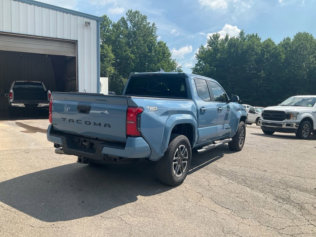 Used 2026 Toyota Tacoma TRD Sport w/ TRD Sport Premium Package RWD image 5