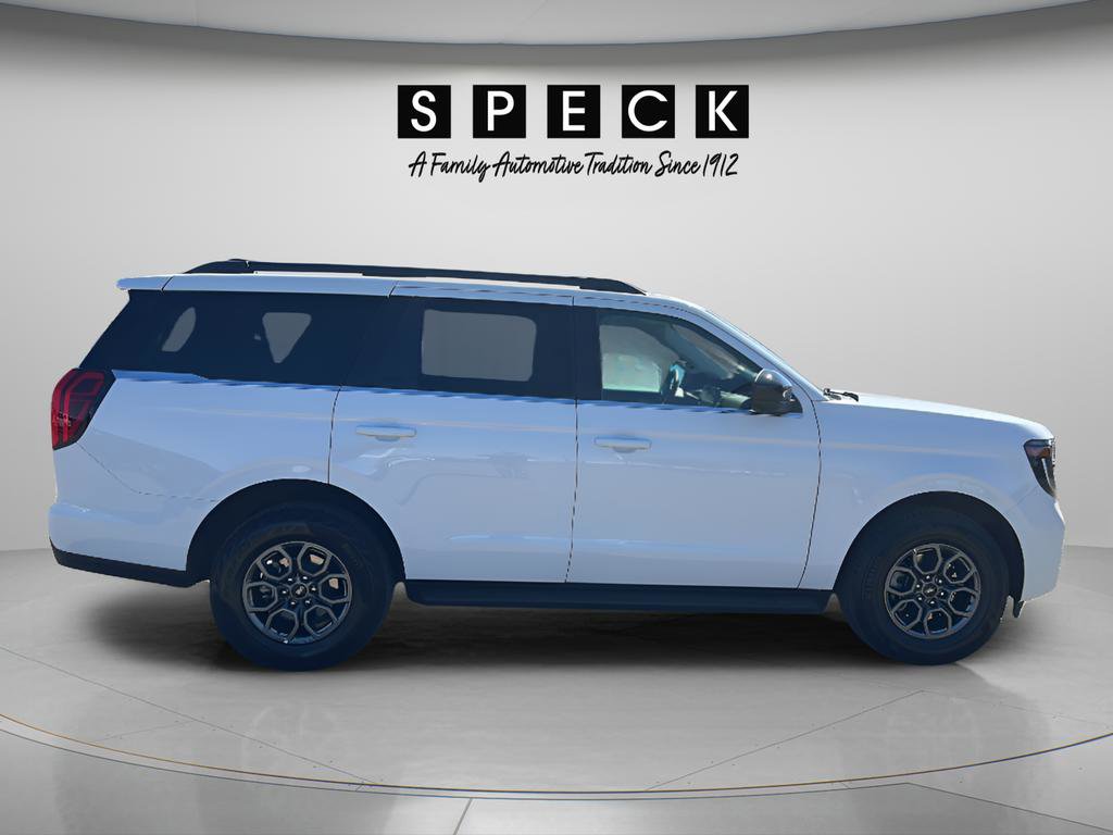Certified 2025 Ford Expedition Active AWD/4WD image 13