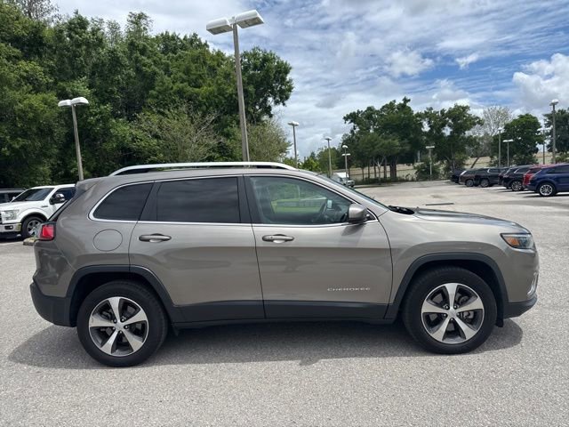Used 2020 Jeep Cherokee Limited image 7