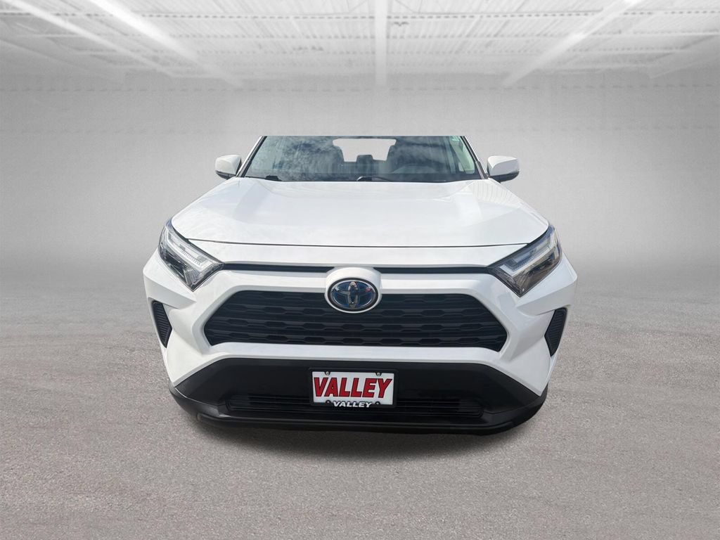 Used 2023 Toyota RAV4 XLE AWD/4WD image 15