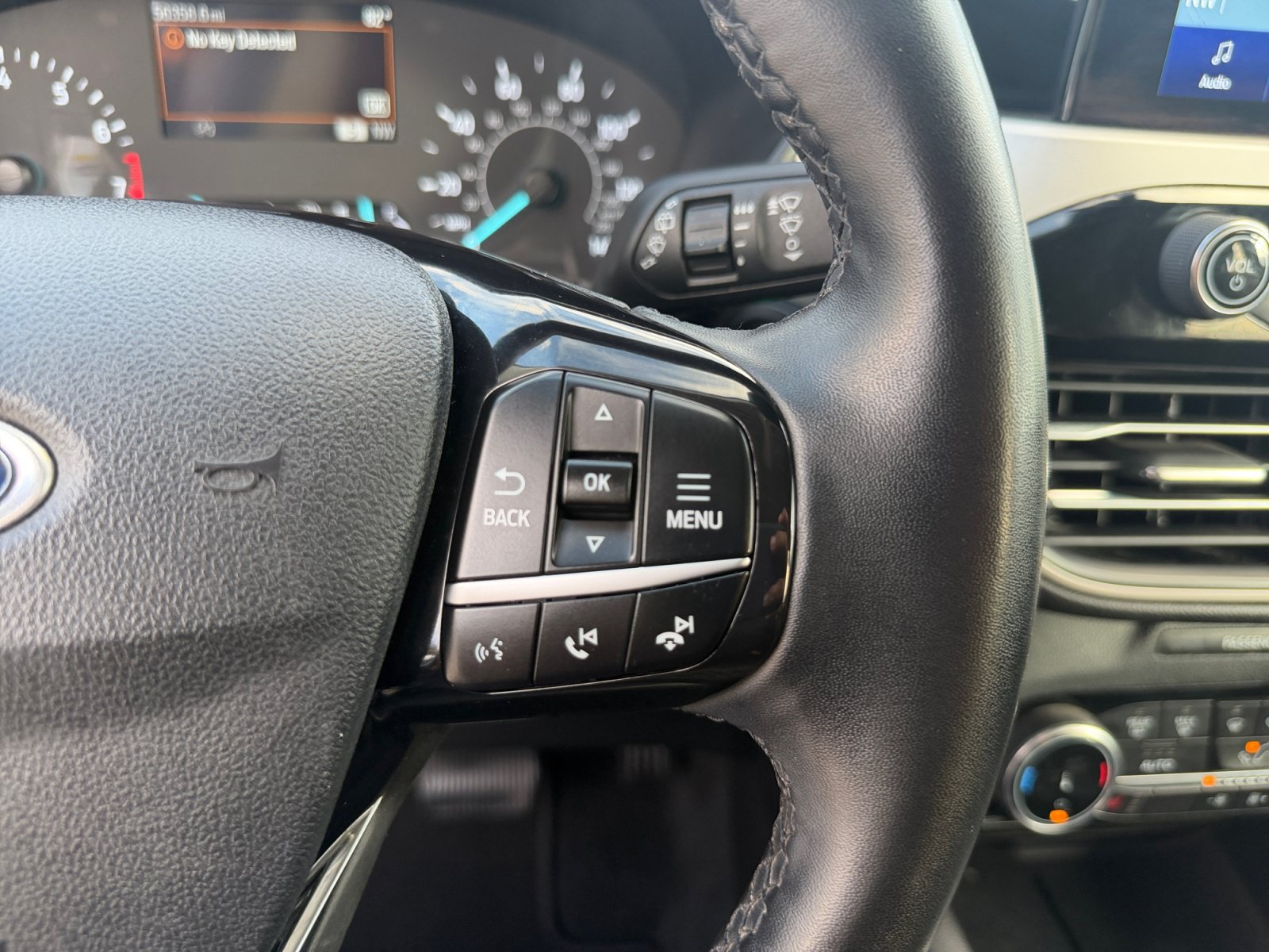Certified 2022 Ford Escape SEL AWD/4WD image 25