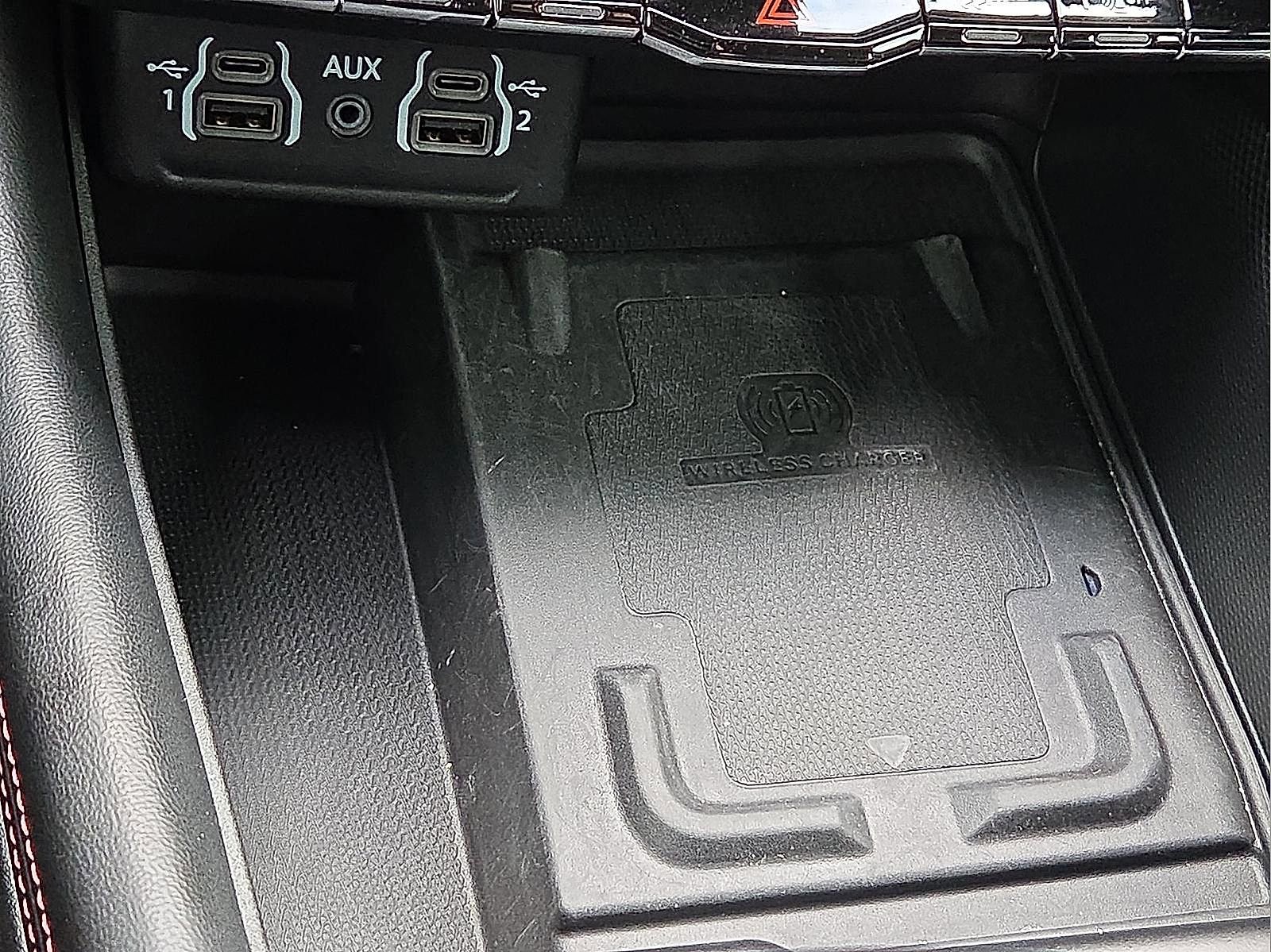 Used 2022 Dodge Durango R/T w/ Blacktop Package image 18