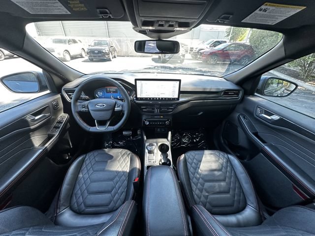 Certified 2023 Ford Escape ST-Line Elite w/ Premium Technology Package AWD/4WD image 16