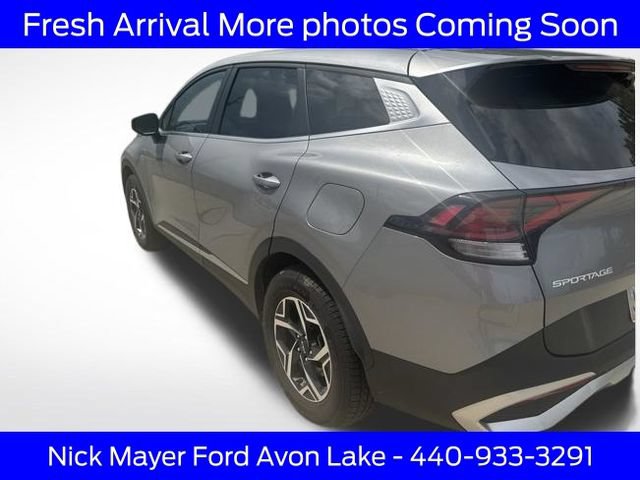 Used 2023 Kia Sportage LX AWD/4WD image 5