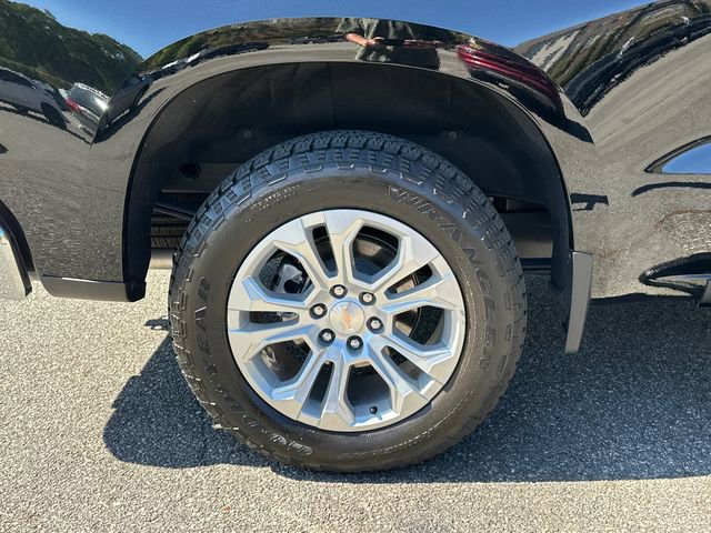 Used 2025 Chevrolet Silverado 1500 LTZ w/ LTZ Premium Package image 17