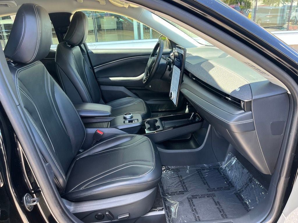Certified 2024 Ford Mustang Mach-E Premium AWD/4WD image 21