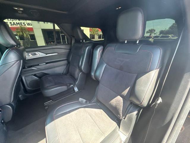 Certified 2025 Ford Explorer ST AWD/4WD image 19