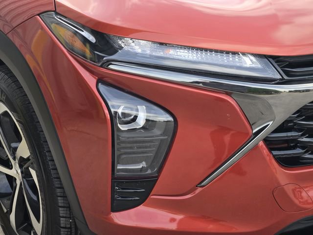 Used 2024 Chevrolet Trax RS w/ Driver Confidence Package image 12