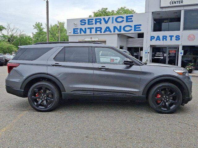 Certified 2023 Ford Explorer ST w/ Equipment Group 401A AWD/4WD image 9