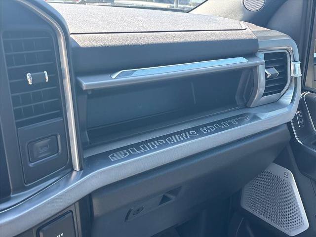 Certified 2025 Ford F250 Platinum AWD/4WD image 40