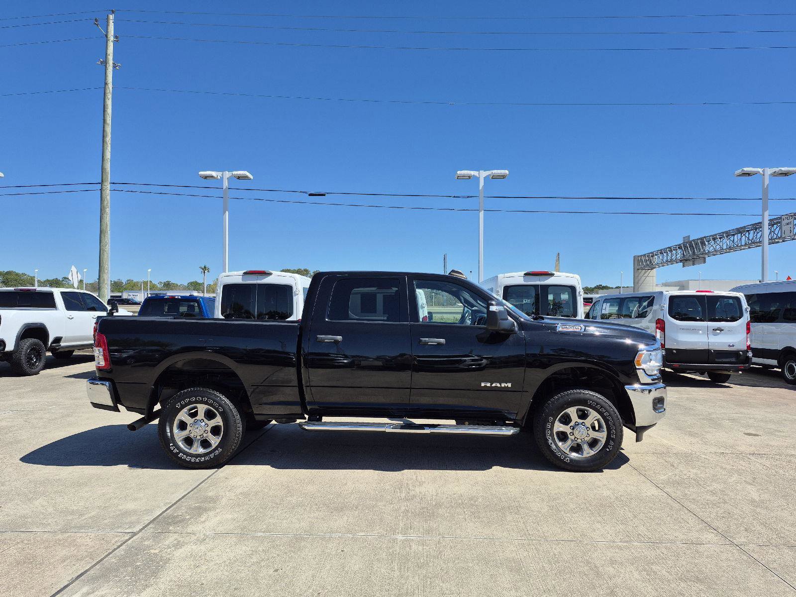 Used 2024 RAM 2500 Big Horn image 6