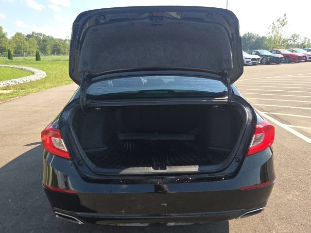Used 2020 Honda Accord Sport image 9