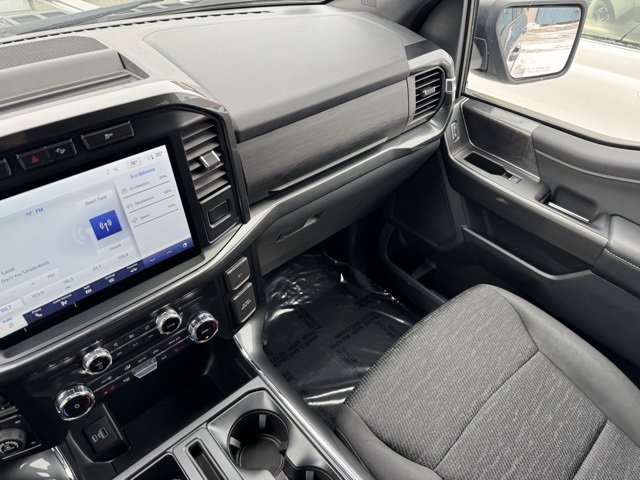 Certified 2022 Ford F150 XLT w/ Equipment Group 302A High image 24