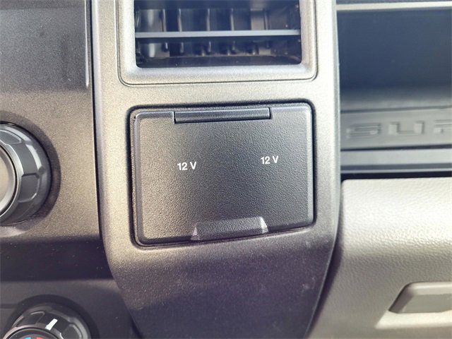 Certified 2022 Ford F250 XL w/ Power Equipment Group image 16