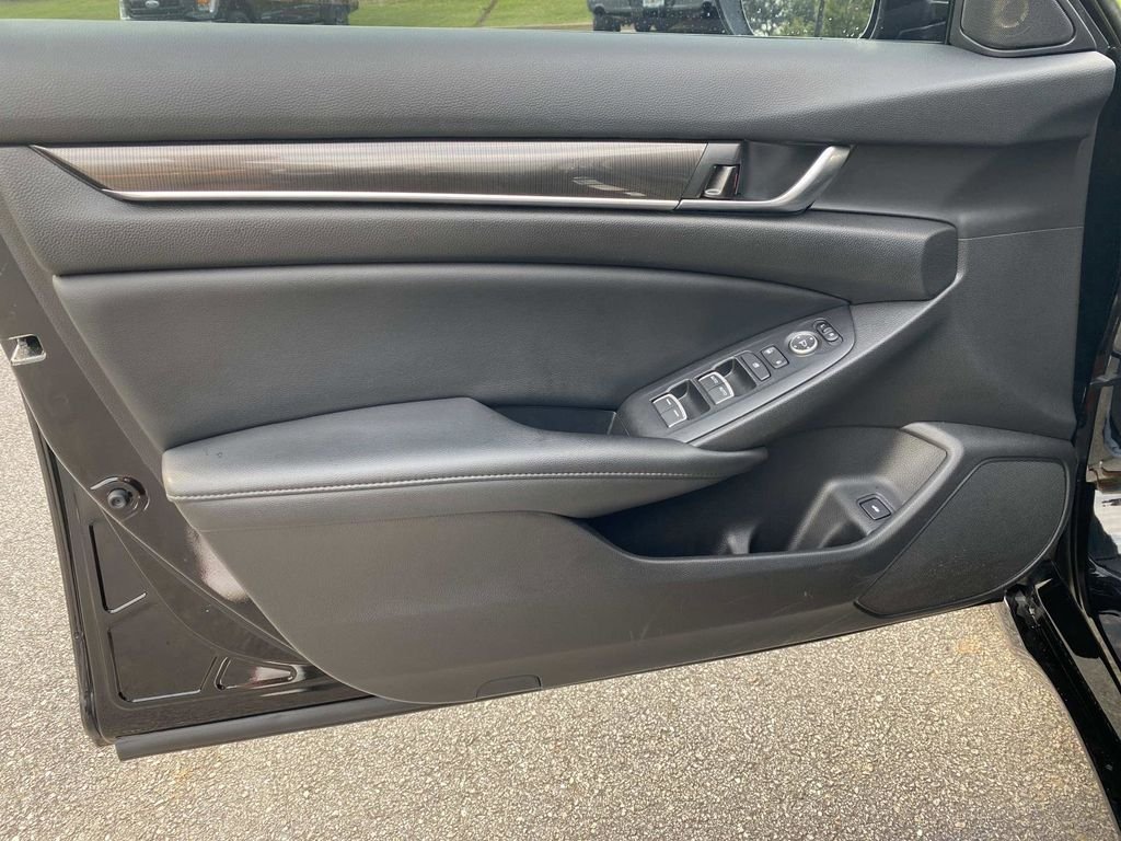 Used 2022 Honda Accord Sport Special Edition image 16