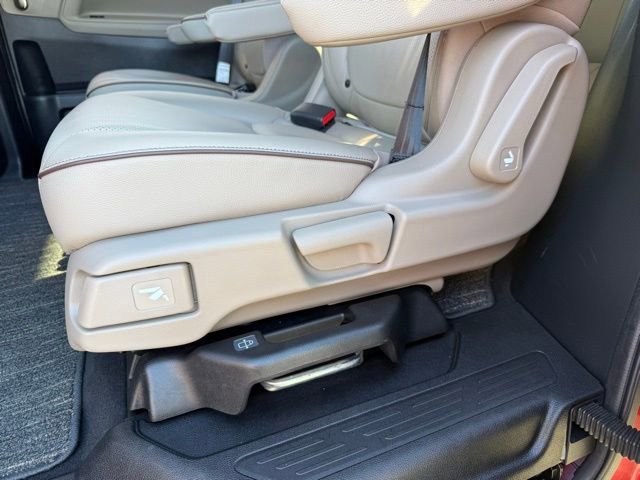 Used 2023 Honda Odyssey Elite image 20