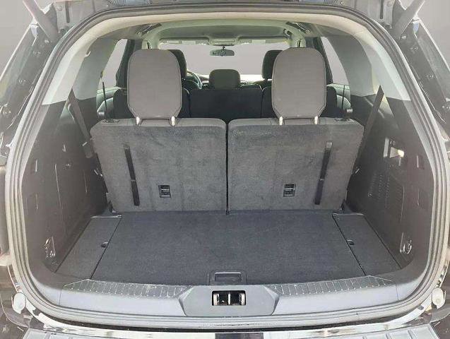 Certified 2022 Ford Explorer XLT w/ Class IV Trailer Tow Package image 38