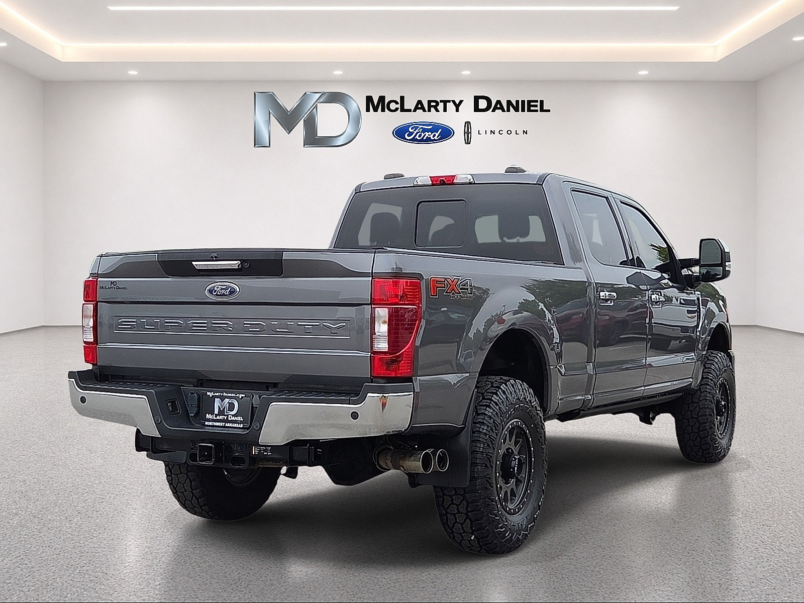 Certified 2022 Ford F250 Lariat w/ Chrome Package AWD/4WD image 5