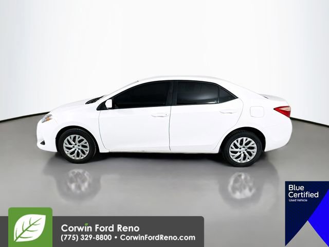 Used 2018 Toyota Corolla LE image 3