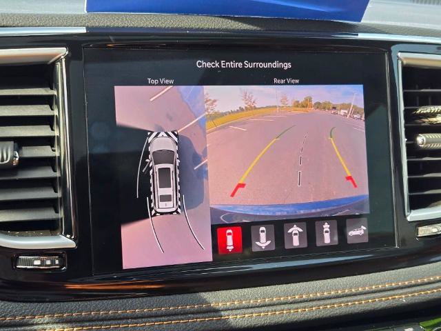 Used 2022 Chrysler Pacifica Pinnacle AWD/4WD image 33