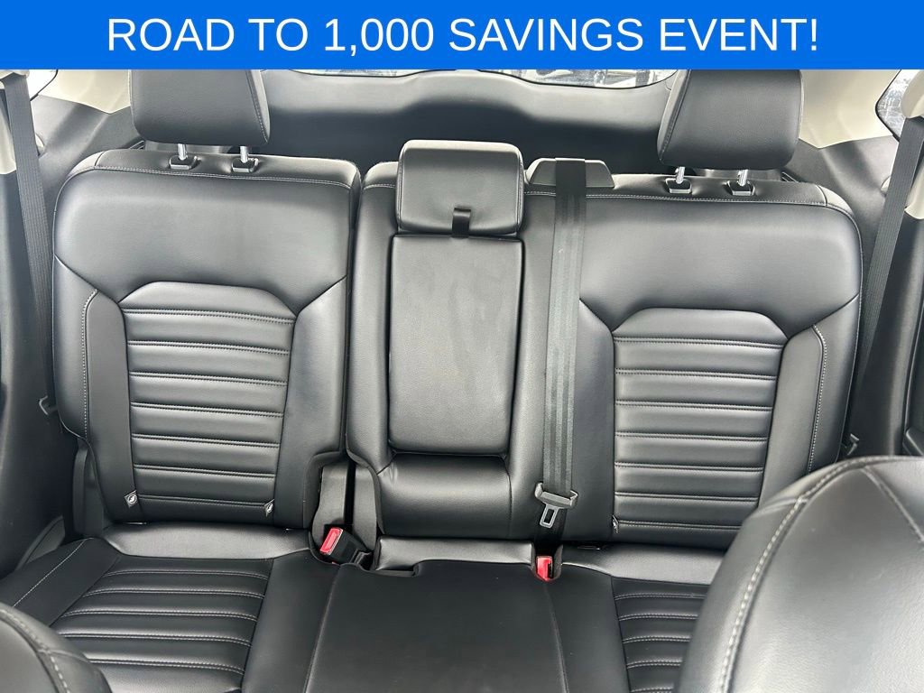 Certified 2023 Ford Edge SEL image 19