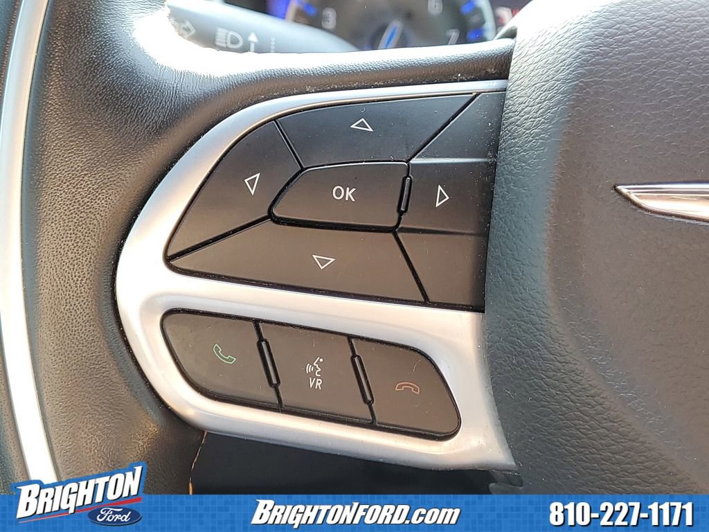 Used 2021 Chrysler Pacifica Pinnacle AWD/4WD image 23
