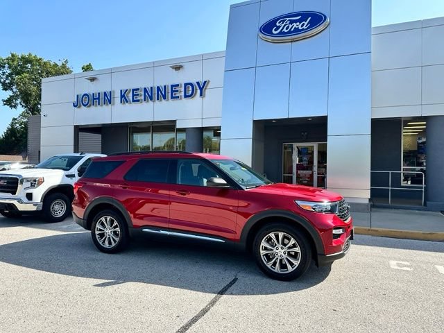 Certified 2023 Ford Explorer XLT w/ Equipment Group 202A AWD/4WD image 29