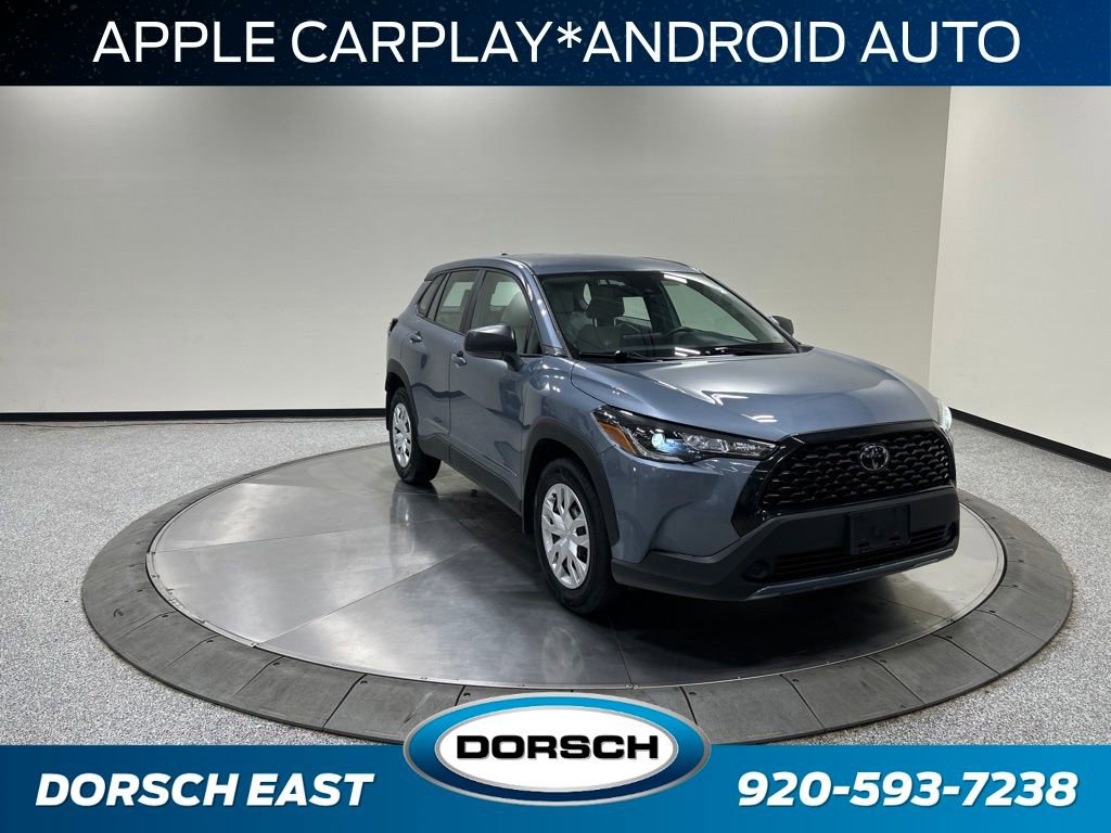 Used 2022 Toyota Corolla Cross L AWD/4WD image 4