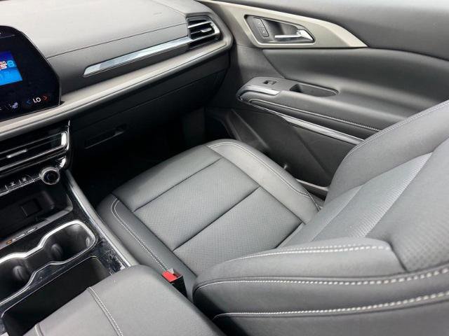 Used 2026 Chevrolet Traverse LT AWD/4WD image 20