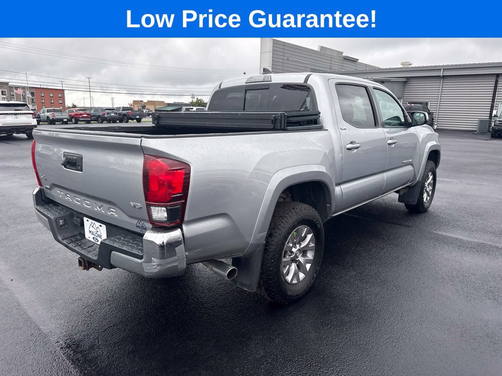 Used 2018 Toyota Tacoma SR5 AWD/4WD image 7