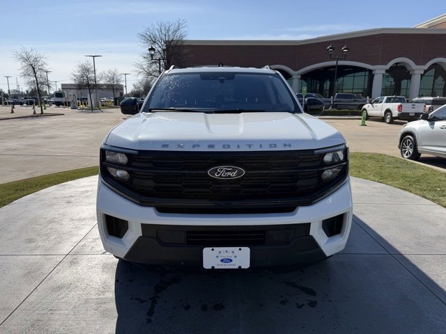 Certified 2025 Ford Expedition Active image 5