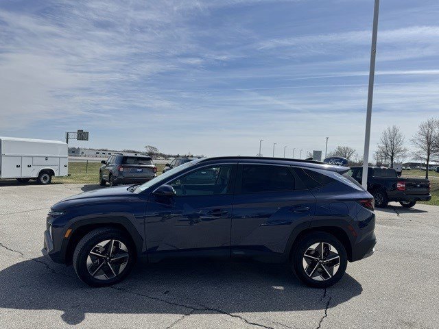 Used 2025 Hyundai Tucson SEL AWD/4WD image 2
