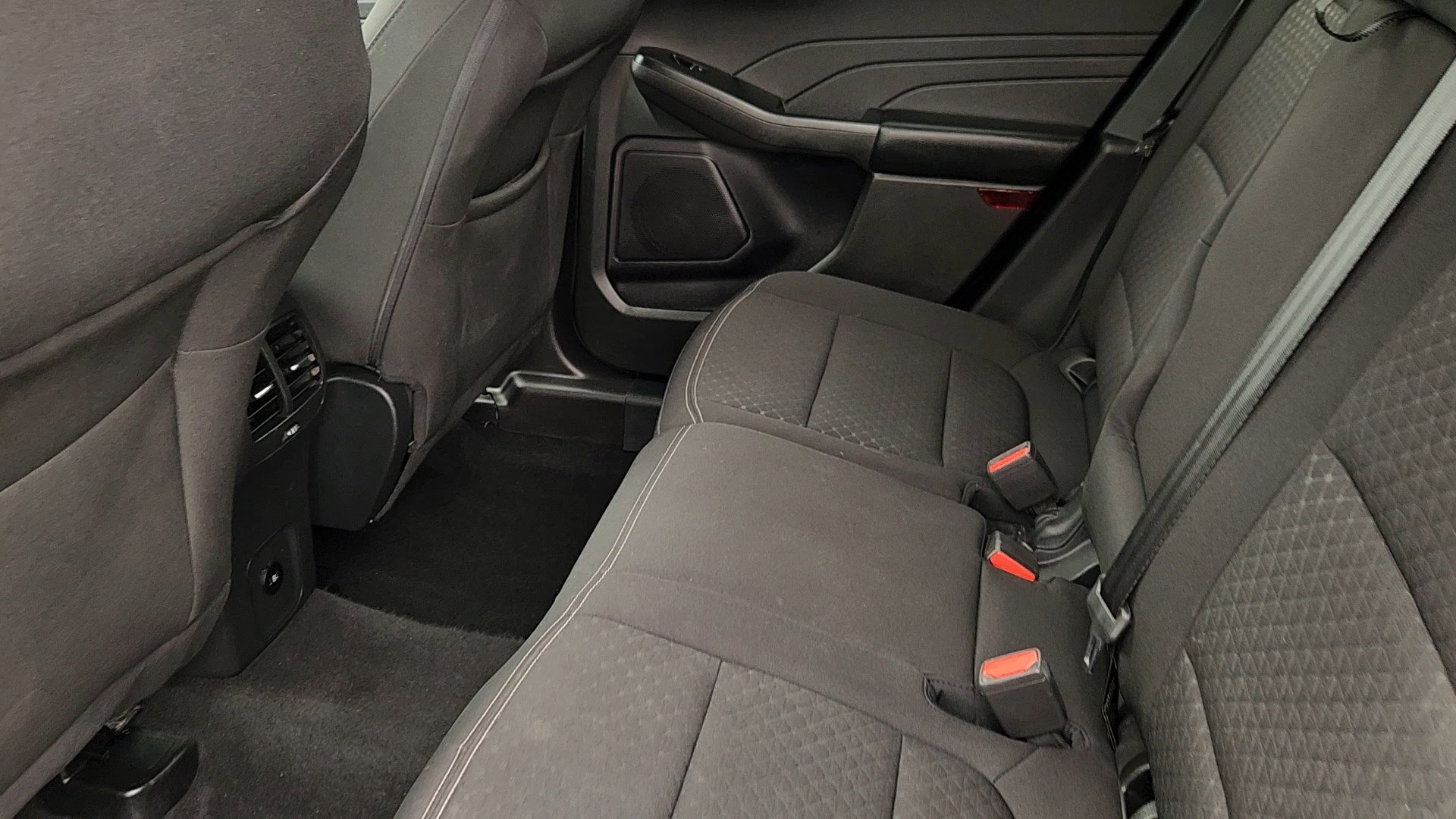 Certified 2024 Ford Escape Active AWD/4WD image 24
