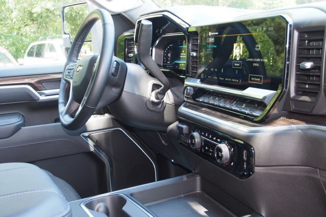 Used 2025 Chevrolet Silverado 2500 LT w/ All Star Edition AWD/4WD image 11